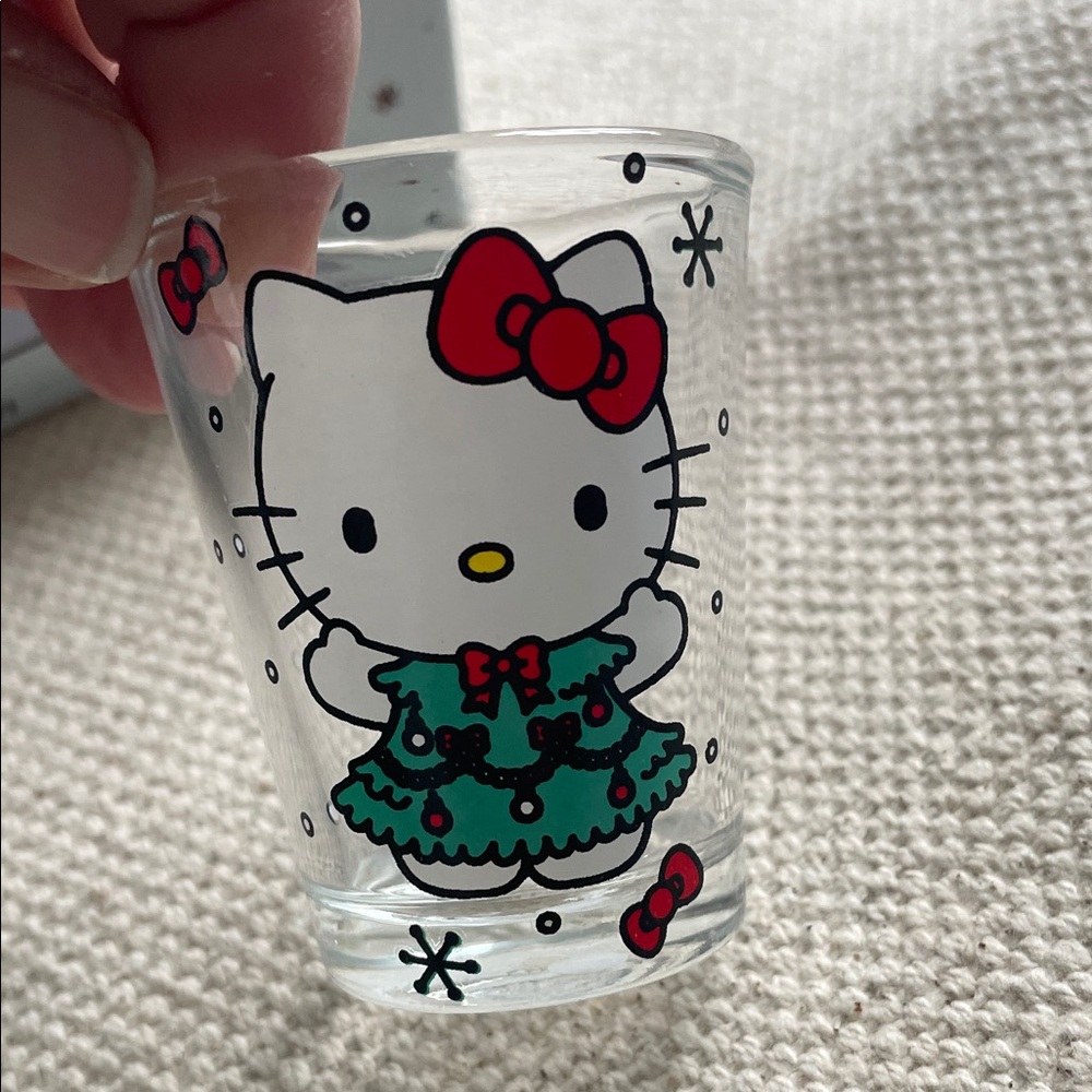Hello Kitty Festive Shot Glass Collection - Red, Green, White - Picture 5 of 5